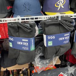 Crew Socks 6 Pack 7$ Each