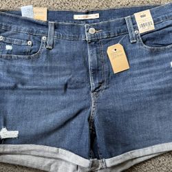 Levi's Women's Mid Length Shorts