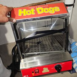Hotdogs steamer