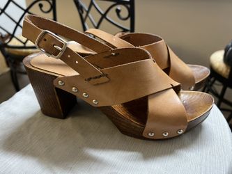 ESPIRIT Leather Clogs