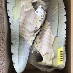 Deadstock Men’s Size 12 Adidas Nite Jogger feather grey