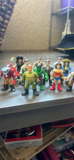 IMAGINEXT figures