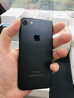 📲📲iPhone 7 32Gb factory unlocked with warranty