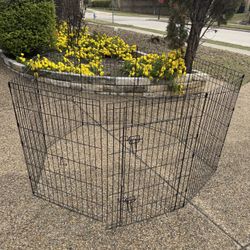 Dog play pen 24”x36” 