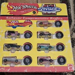 1993 HOT WHEELS 8 Car Authentic Commemorative Replica Pack