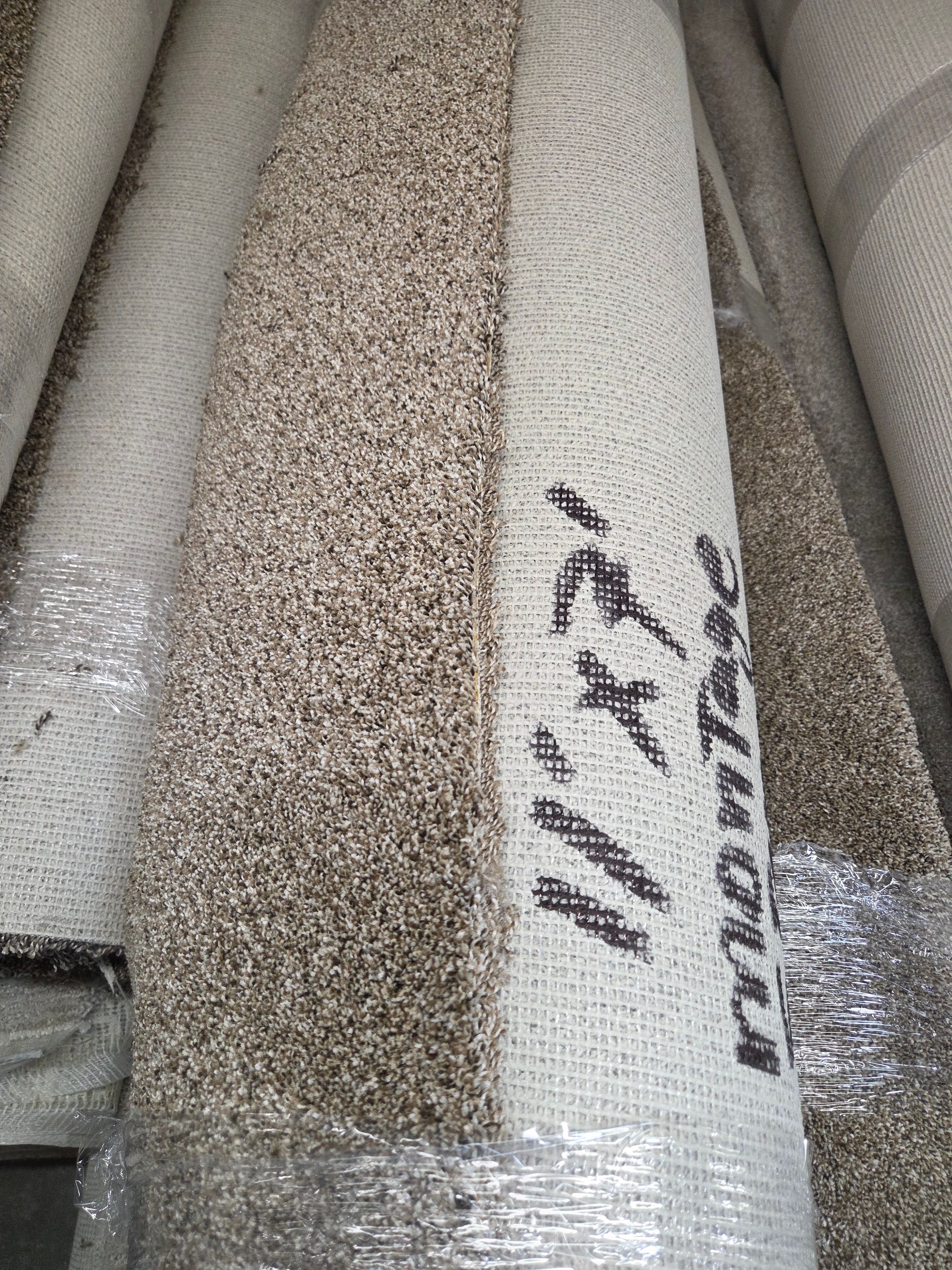 New High-Quality Carpet Roll, 11' x 7', Color Name: Stonehall Montage
