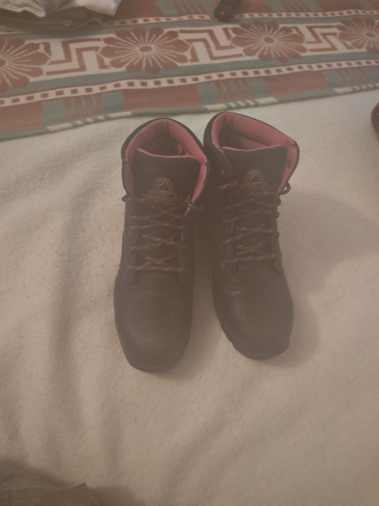 Brahma Hiking Boots Ladies.