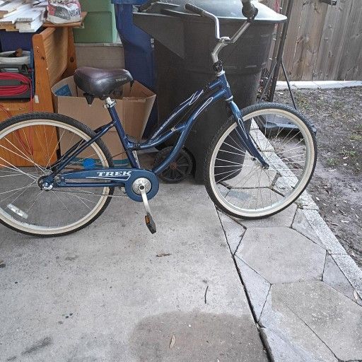 Trek Town And Country