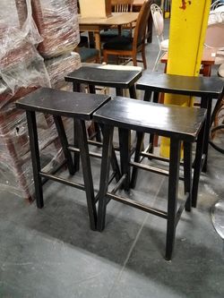 4 Shabby chic rectangular bar stools