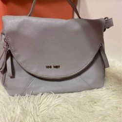 NINE WEST CROSS BODY BAG