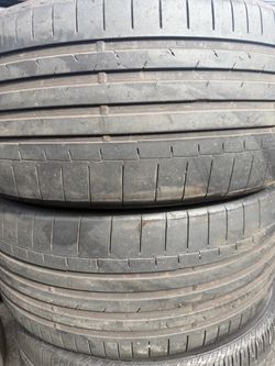 (2) 285/40ZR22 PAIR OF USED TIRES CONTINENTAL 60% LIFE !!!