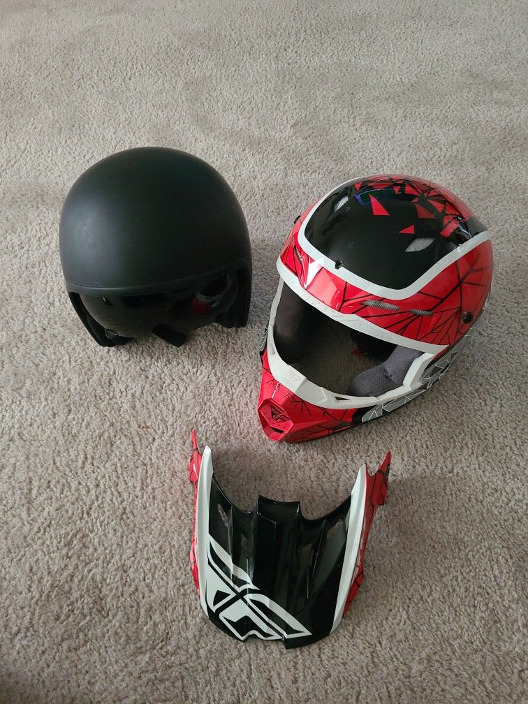 Motorcycle helmets