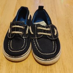 Brand new kids blue loafers shoes size 6