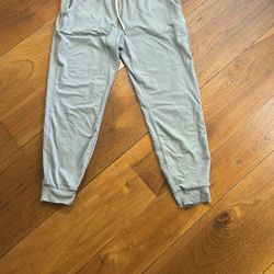 Vuori Performance Jogger