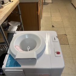  White Primo Water Dispenser