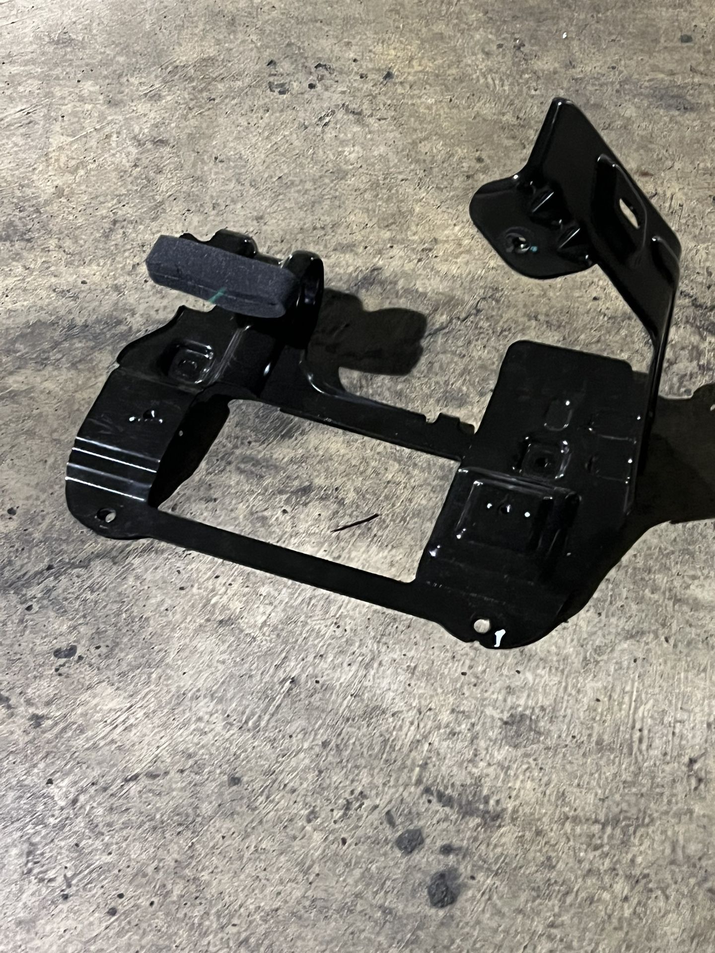 OEM Ford Mustang 2018-2025 Woofer Bracket