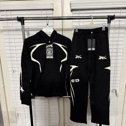 Hellstar Black/Cream Set