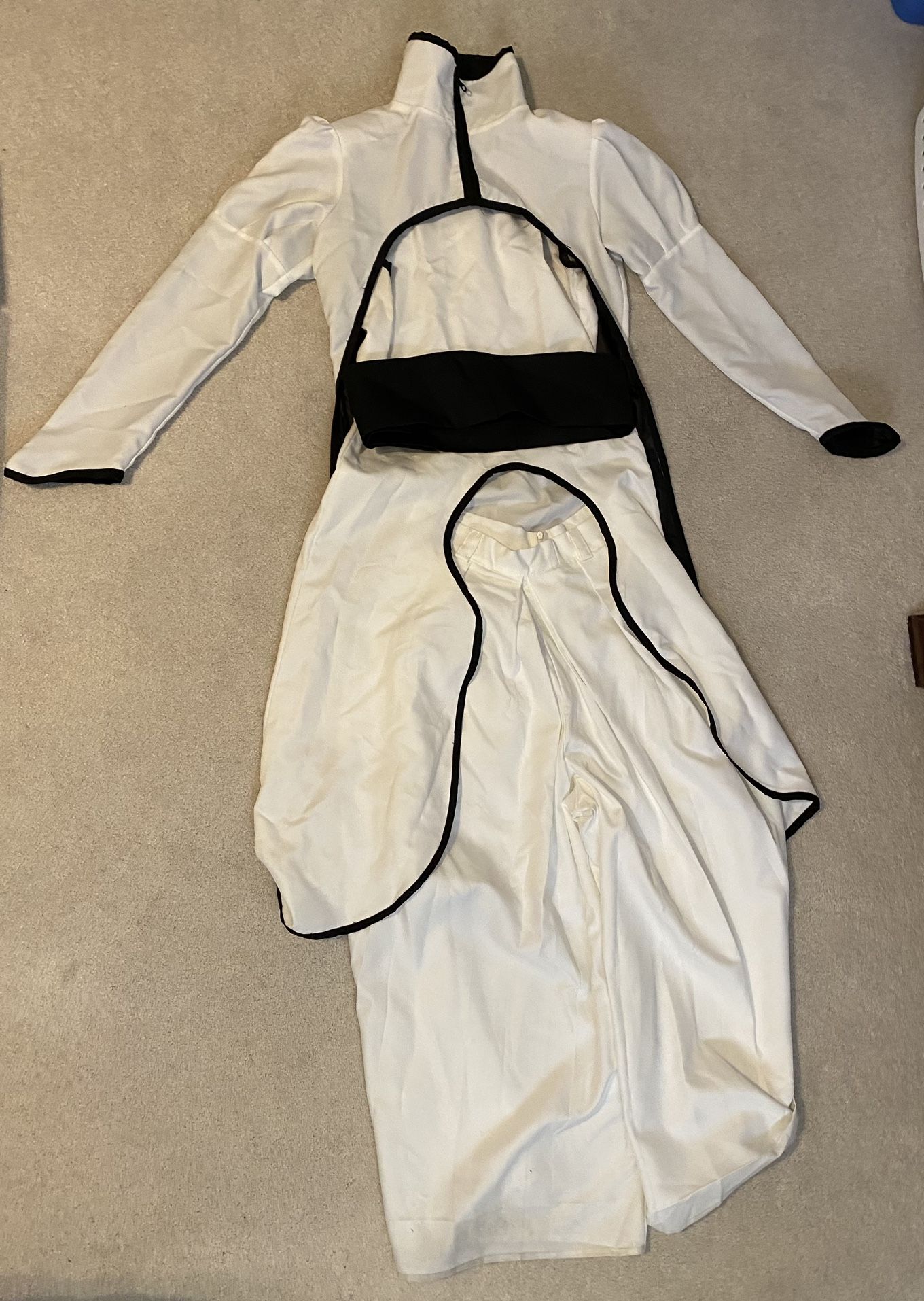 Orihime Inoue Arrancar Cosplay