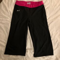 Under Armour Cropped Black Leggings XL