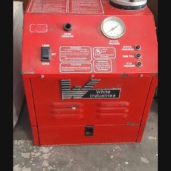 White Industries Recovery Machine