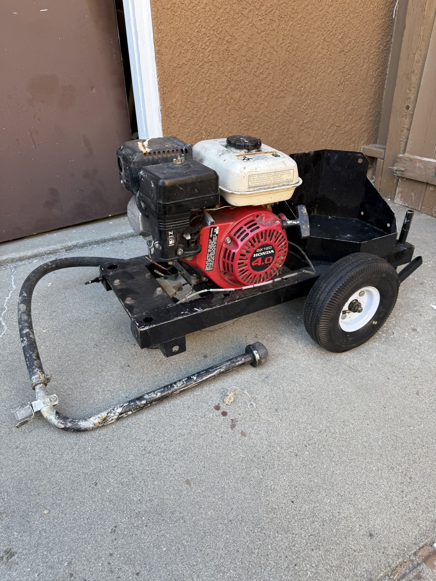 Honda GX120 + Graco LineLazer 3000 + cart