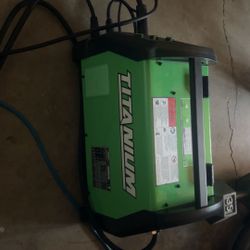 Titanium Harber Frieght Welder