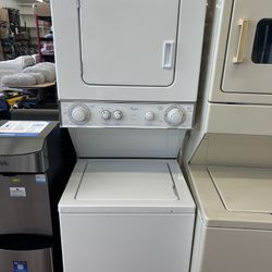 Whirlpool 24” Stackable Set For Sale!! 