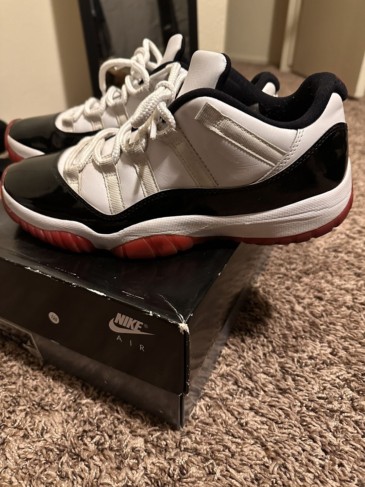Air Jordan 11 Retro Low