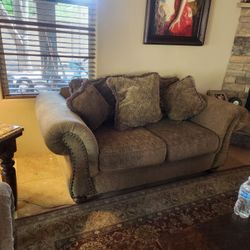 LOVE SEAT & OTTOMAN 