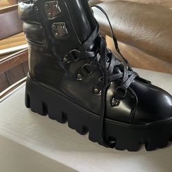 Platform Boots (Brand New) Size 6