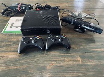 Xbox 360 Slim Kinect Edition