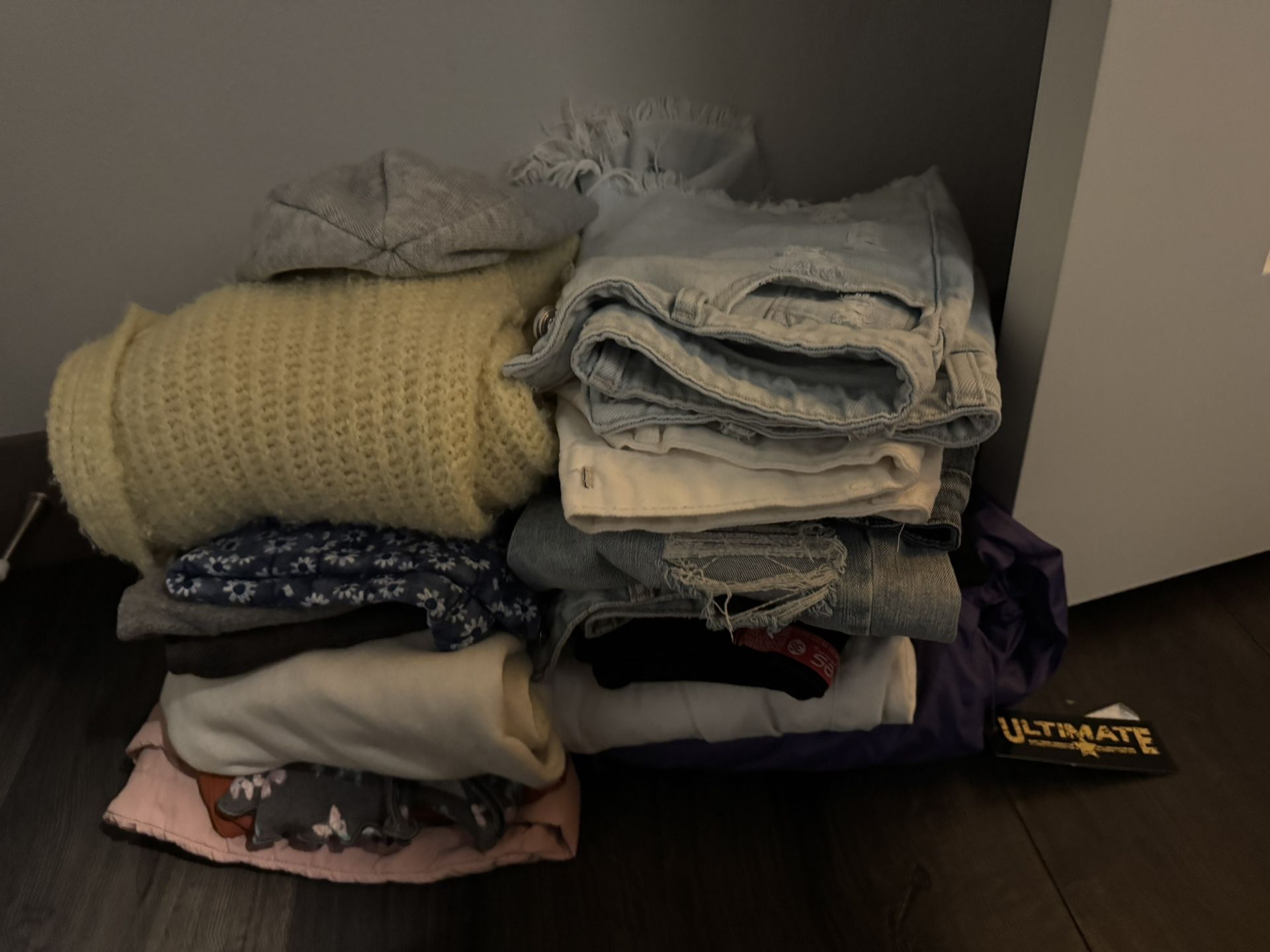girl's clothes