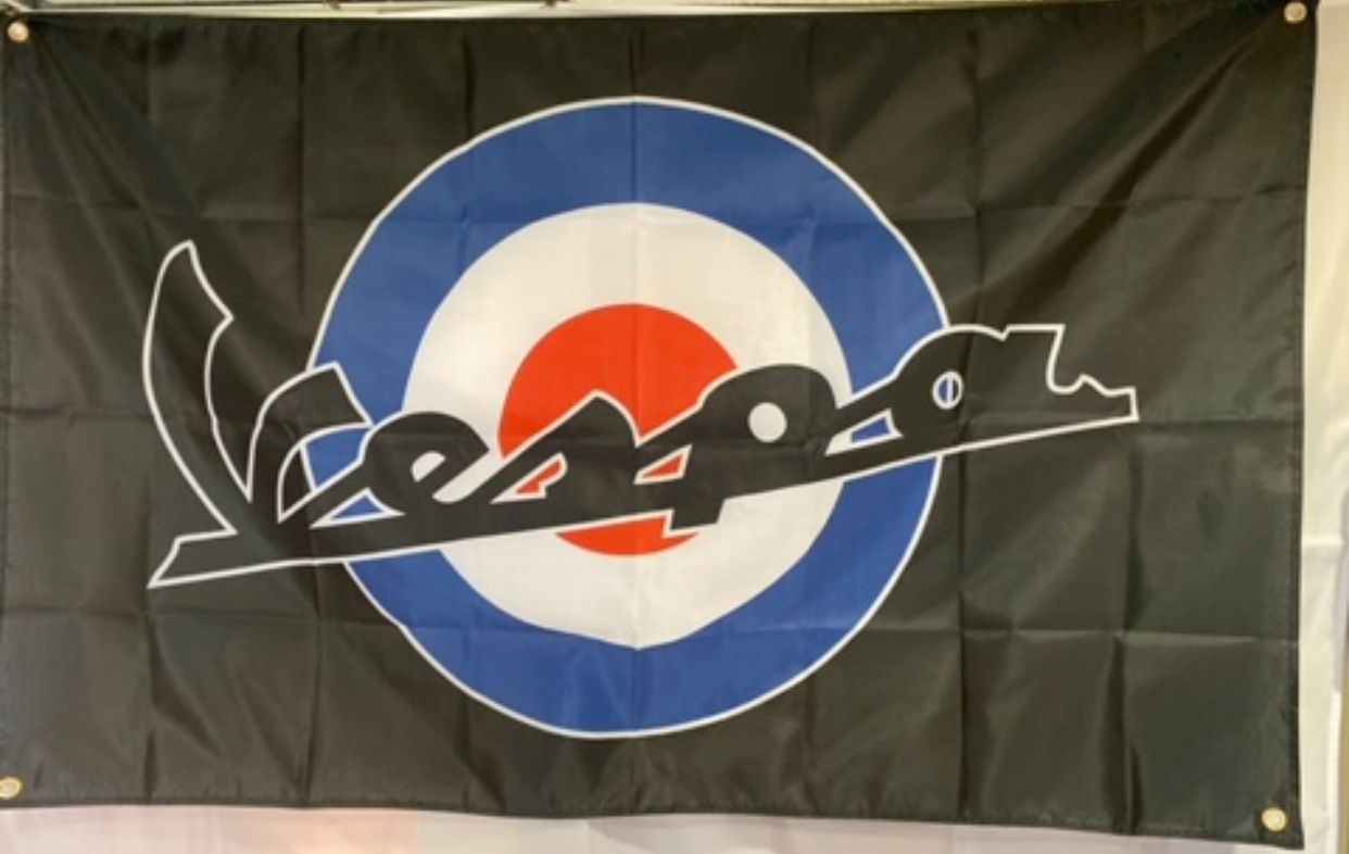 Vespa Wall Flag (3’x5’)