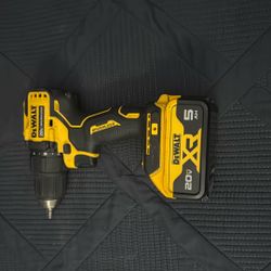 dewalt drill Brushless And Battery 5 Ah Xr 