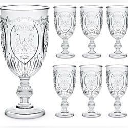 24 Pcs Plastic Goblets 7.5oz Vintage Goblet Plastic Wine Glasses Colored (Clear)