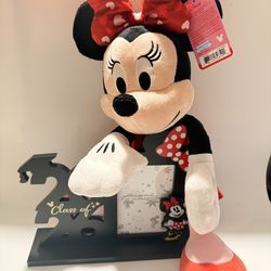Minnie Mouse 2026 Grad Frame and plush