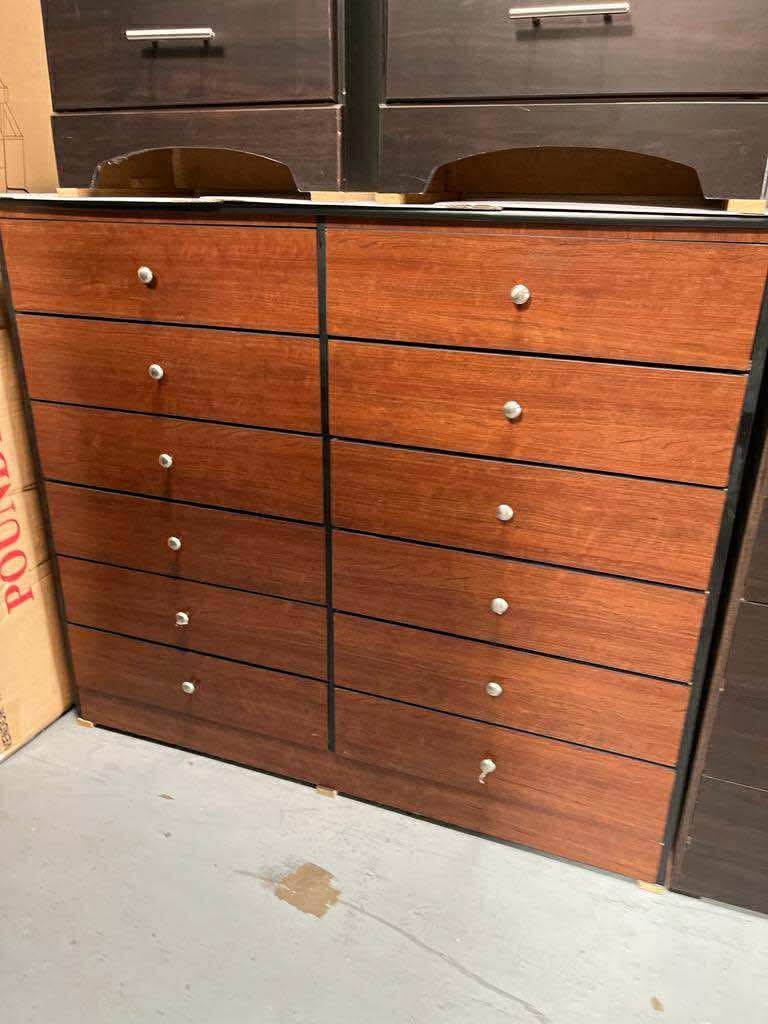 Cajonera De 12