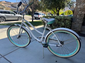 Women cruiser bike