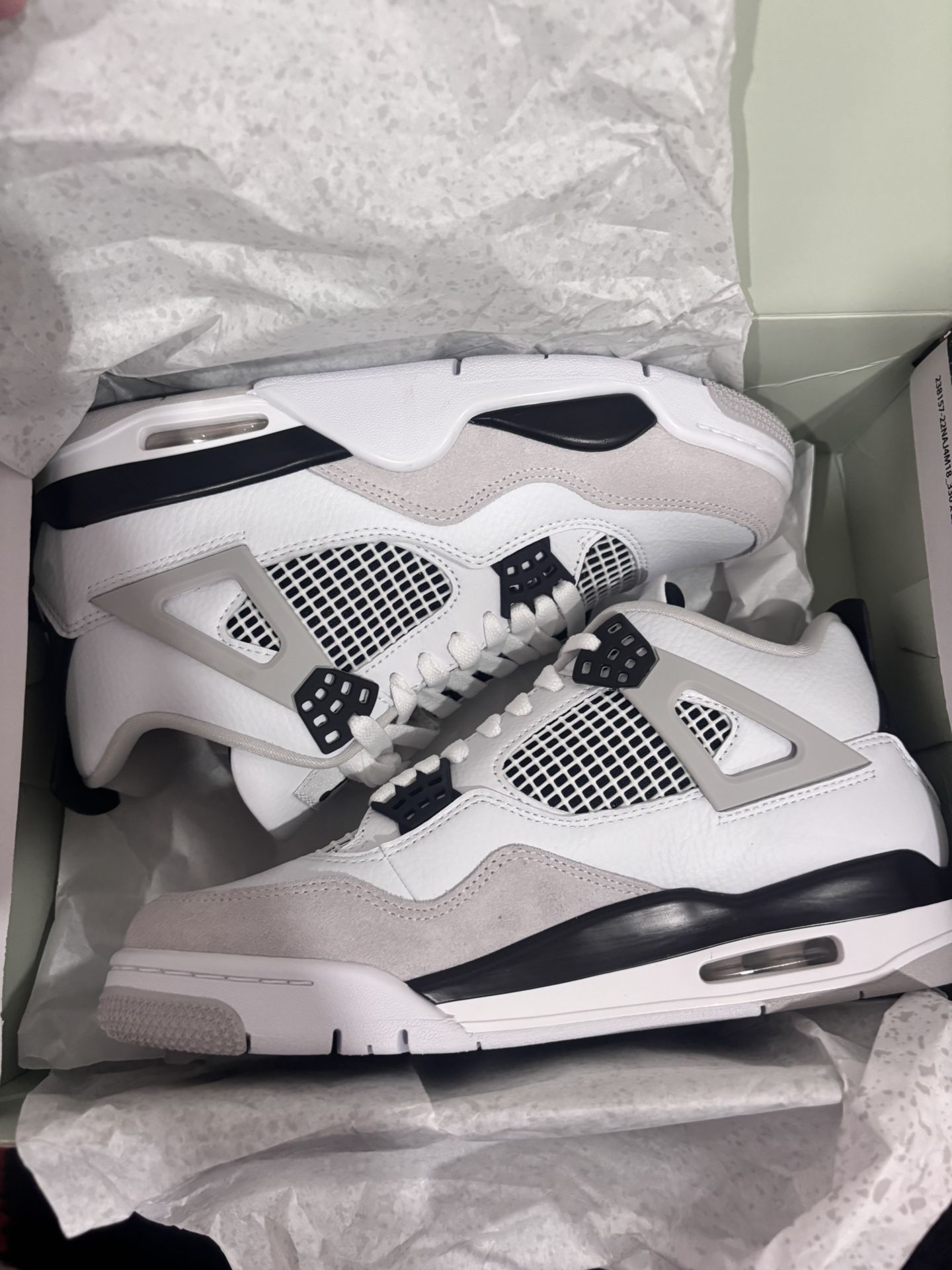 Jordan 4 Military Black Size 8.5