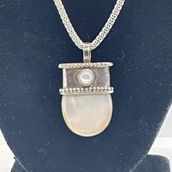 Sterling Mother Of Pearl Necklace 3601
