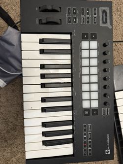 Launchkey Notation 25 Un -used
