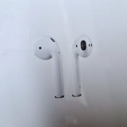Apple AirPods (2nd Gen) Wireless Ear Buds - NEW