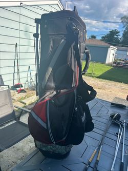 Golf Stand Bag with Golf Clubs
