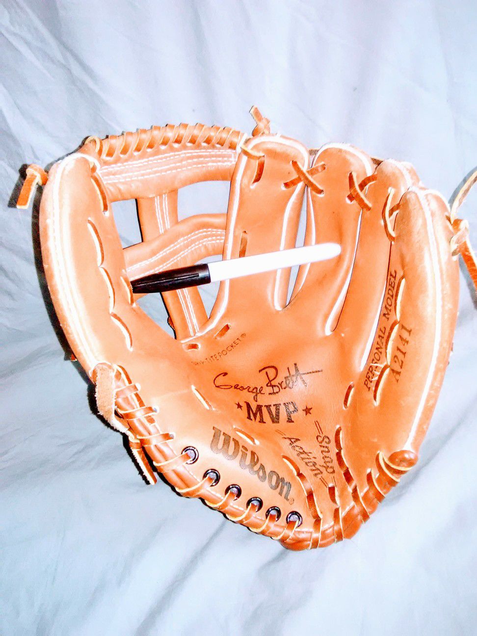 Wilson infielder's baseball glove