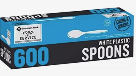 Heavyweight White Plastic Disposable Spoons