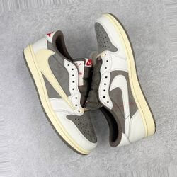 Jordan 1 Low Travis Scott Reverse Mocha 218