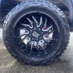 22” XD on 35” Nittos