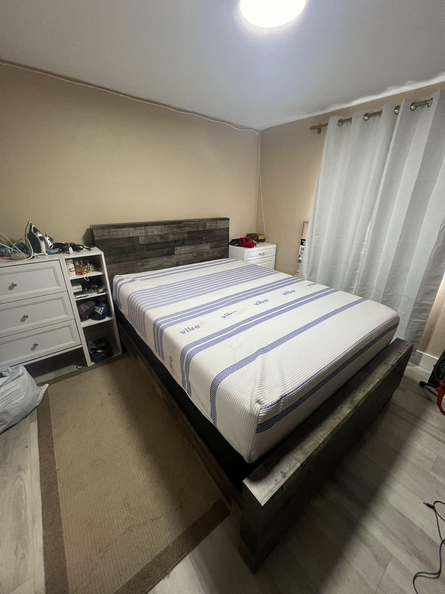 Queen Bed Frame And Mattress