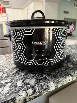 Geometric Crockpot 4.5 Quart