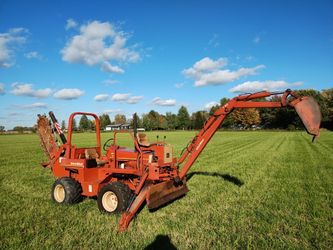 Ditch Witch 4010 Trencher Backhoe